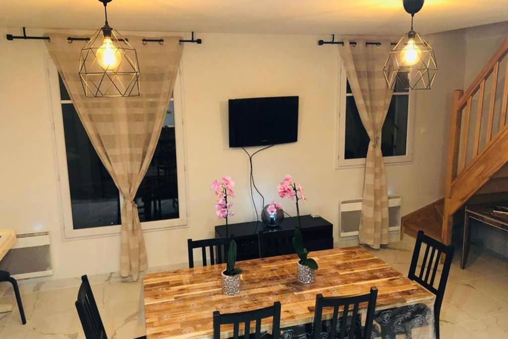 Ca Dei Figli, Charmante Maison De Ville. Bailly-Romainvilliers Zewnętrze zdjęcie
